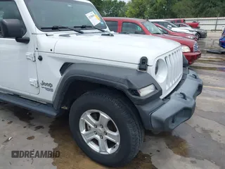 2019 Jeep Wrangler Unlimited Sport S with VIN 1C4HJXDN3KW689739, listed as a IAAI auction lot 42358604 with 73,271 mi miles and . Bid and sale history available at DreamBid. Image 19.