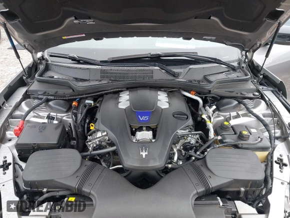 2021 Maserati Ghibli S Q4 with VIN ZAM57YTA8M1368703, listed as a IAAI auction lot 42170551 with 29,969 mi miles and . Bid and sale history available at DreamBid. Image 10.