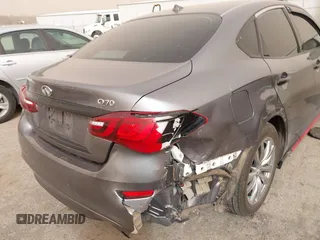 2015 Infiniti M35h Hybrid with VIN JN1EY1AP2FM510029, listed as a IAAI auction lot 41795913 with 152,475 mi miles. Bid and sale history available at carsss.com. Image 6.