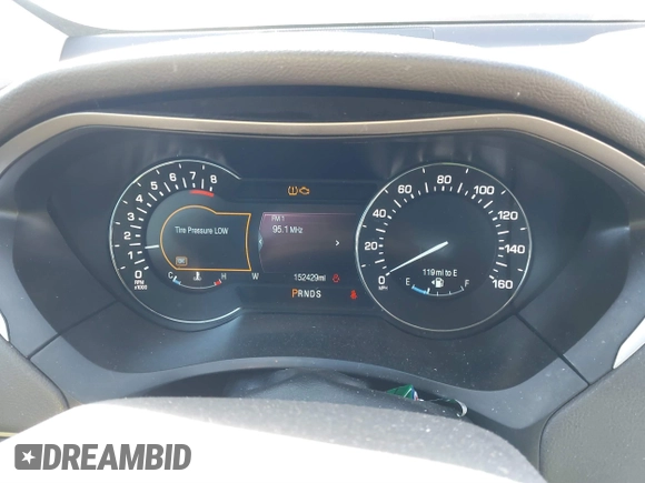 2016 Lincoln MKZ with VIN 3LN6L2G97GR608878, listed as a IAAI auction lot 41731619 with 152,429 mi miles and . Bid and sale history available at carsss.com. Image 7.