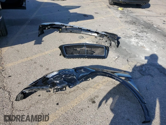 2019 Bentley Bentayga V8 z VIN SJAAM2ZV5KC024154, wystawiony jako Copart lot #74990344 z przebiegiem 41 589 mil mil oraz Szkoda całkowita • Salvage title. Historia ofert i sprzedaży dostępna na DreamBid. Obrazek 13.