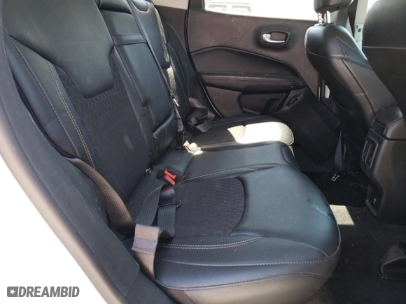 2018 Jeep Compass Latitude with VIN 3C4NJDBB8JT230690, listed as a Copart auction lot 68475984 with NaN miles and Salvage Title. Bid and sale history available at carsss.com. Image 11.
