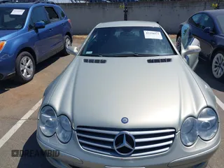 2003 Mercedes-Benz SL 500 z VIN WDBSK75F73F010338, wystawiony jako IAAI lot #42358972 z przebiegiem 81 714 mil mil oraz . Historia ofert i sprzedaży dostępna na DreamBid. Obrazek 6.