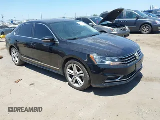 2016 Volkswagen Passat SE с VIN 1VWBT7A32GC057629, выставлен на аукционе IAAI как лот 42556630 с пробегом 151 405 миль миль и . История ставок и продаж доступна на DreamBid. Изображение 1.