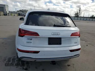 2021 Audi Q5 Prestige with VIN WA1CAAFY3M2112938, listed as a Copart auction lot 42350955 with 33,102 mi miles and Salvage Title. Bid and sale history available at carsss.com. Image 6.