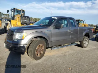 2014 Ford F-150 XL with VIN 1FTEX1EM5EFC03926, listed as a Copart auction lot 45216415 with 145,460 mi miles and Salvage Title. Bid and sale history available at carsss.com. Image 1.