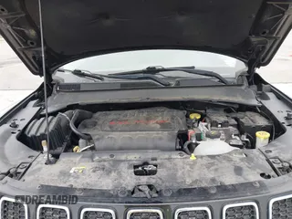 2018 Jeep Compass Latitude с VIN 3C4NJDBBXJT222915, выставлен на аукционе IAAI как лот 42363416 с пробегом 107 377 миль миль и . История ставок и продаж доступна на DreamBid. Изображение 10.