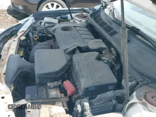 2011 Toyota Camry LE z VIN 4T4BF3EK1BR214107, wystawiony jako IAAI lot #43106626 z przebiegiem 177 770 mil mil oraz . Historia ofert i sprzedaży dostępna na DreamBid. Obrazek 19.