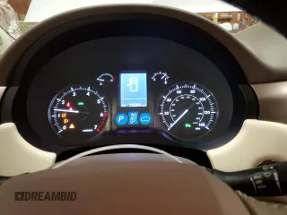 2019 Lexus GX 460 z VIN JTJBM7FX6K5210793, wystawiony jako Copart lot #45562705 z przebiegiem 78 284 mil mil oraz Szkody całkowita. Historia ofert i sprzedaży dostępna na DreamBid. Obrazek 9.