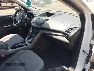 2015 Ford Escape SE с VIN 1FMCU0G93FUB38571, выставлен на аукционе IAAI как лот 42494932 с пробегом 194 700 миль миль и . История ставок и продаж доступна на DreamBid. Изображение 5.