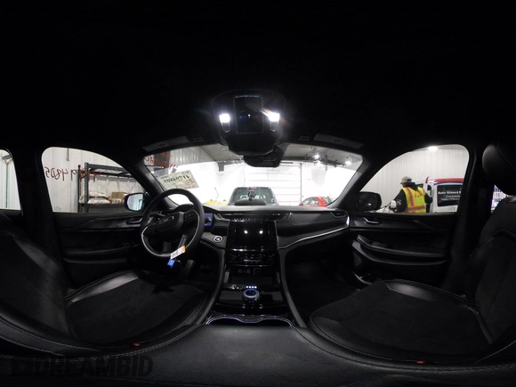 2023 Jeep Grand Cherokee Altitude with VIN 1C4RJHAGXP8882546, listed as a IAAI auction lot 41794805 with 17,071 mi miles and . Bid and sale history available at DreamBid. Image 23.