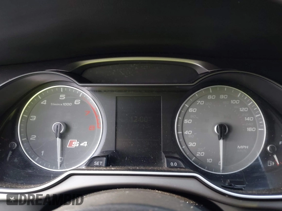 2014 Audi S4 Premium Plus with VIN WAUDGAFL5EA021929, listed as a IAAI auction lot 41974104 with 87,832 mi miles. Bid and sale history available at carsss.com. Image 7.