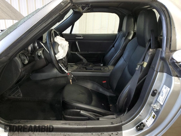 2015 Mazda MX-5 Miata Grand Touring z VIN JM1NC2PF4F0240535, wystawiony jako Copart lot #81727204 z przebiegiem 61 097 mil mil oraz Szkoda całkowita • Salvage title. Historia ofert i sprzedaży dostępna na DreamBid. Obrazek 7.