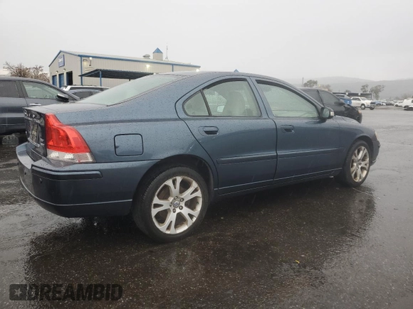 2009 Volvo S60 2.5T with VIN YV1RH592492732788, listed as a Copart auction lot 88587095 with 0 mi miles and Salvage Title. Bid and sale history available at carsss.com. Image 3.