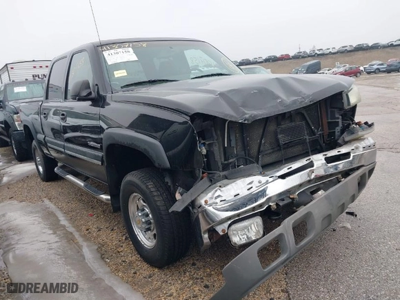 2003 Chevrolet Silverado 2500HD LS with VIN 1GCHK23U23F214612, listed as a IAAI auction lot 41307158 with 95,012 mi miles. Bid and sale history available at carsss.com. Image 1.