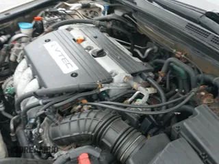 2003 Honda Accord LX with VIN 1HGCM55363A136733, listed as a IAAI auction lot 42186733 with 124,905 mi miles and . Bid and sale history available at DreamBid. Image 12.