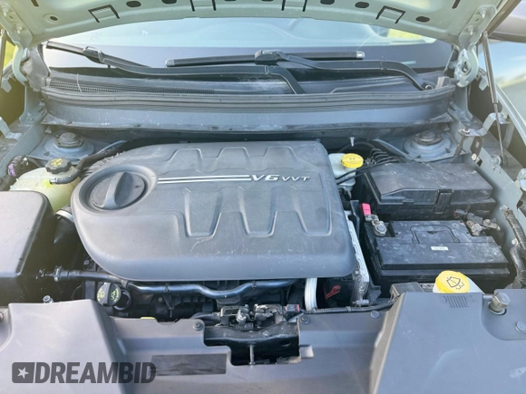2015 Jeep Cherokee Trailhawk with VIN 1C4PJMBS1FW529559, listed as a Copart auction lot 66581755 with 113,915 mi miles and Salvage title. Bid and sale history available at DreamBid. Image 7.
