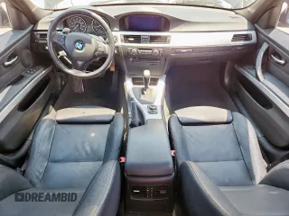 2010 BMW 3 Series 328i z VIN WBAPH5G53ANM71003, wystawiony jako Copart lot #60752595 z przebiegiem Nie podano mil oraz Szkoda całkowita • Salvage title. Historia ofert i sprzedaży dostępna na DreamBid. Obrazek 8.