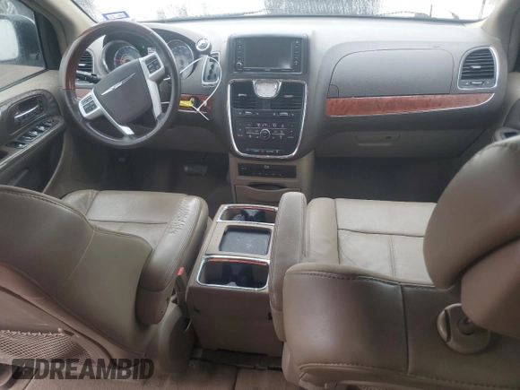 2016 Chrysler Town & Country Limited Platinum with VIN 2C4RC1GG0GR127855, listed as a Copart auction lot 44251255 with 159,510 mi miles and Clean Title. Bid and sale history available at carsss.com. Image 8.