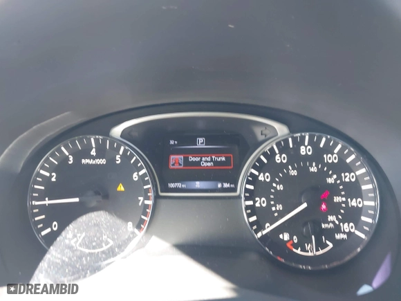 2018 Nissan Altima 2.5 SL with VIN 1N4AL3AP1JC294068, listed as a IAAI auction lot 41639471 with 100,772 mi miles. Bid and sale history available at carsss.com. Image 7.