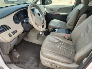 2011 Toyota Sienna XLE AAS с VIN 5TDYK3DC1BS017540, выставлен на аукционе Copart как лот 65177255 с пробегом 164 604 миль миль и Списание • Salvage title. История ставок и продаж доступна на DreamBid. Изображение 7.