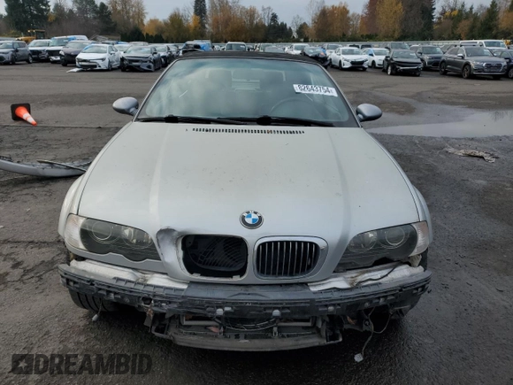 2002 BMW 3 Series 325Ci with VIN WBABS33422PG83381, listed as a Copart auction lot 82643754 with 114,694 mi miles and Salvage Title. Bid and sale history available at carsss.com. Image 5.
