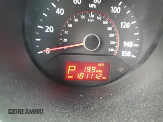 2012 Kia Sorento LX z VIN 5XYKTCA67CG279174, wystawiony jako Copart lot #54363095 z przebiegiem 181 112 mil mil oraz Szkoda całkowita • Salvage title. Historia ofert i sprzedaży dostępna na DreamBid. Obrazek 9.
