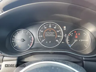 2021 Mazda 3 2.5 Turbo with VIN JM1BPBAY3M1313001, listed as a Copart auction lot 84344604 with 35,734 mi miles and Salvage Title. Bid and sale history available at DreamBid. Image 9.
