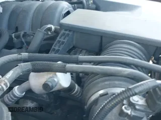 2015 Chevrolet Silverado 1500 LT z VIN 1GCVKREH1FZ194142, wystawiony jako IAAI lot #43016369 z przebiegiem 213 511 mil mil oraz . Historia ofert i sprzedaży dostępna na DreamBid. Obrazek 21.