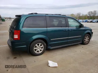 2009 Chrysler Town & Country Touring with VIN 2A8HR541X9R536460, listed as a Copart auction lot 52554635 with 109,744 mi miles and Salvage Title. Bid and sale history available at DreamBid. Image 3.