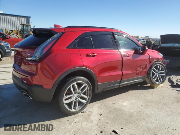 2021 Cadillac XT4 FWD Sport with VIN 1GYFZER44MF015178, listed as a Copart auction lot 84687224 with 46,190 mi miles and Salvage Title. Bid and sale history available at DreamBid. Image 3.