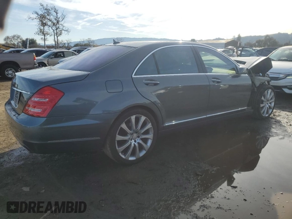 2011 Mercedes-Benz S-Class S 550 with VIN WDDNG7BB4BA394159, listed as a Copart auction lot 85339224 with 131,266 mi miles and Salvage Title. Bid and sale history available at carsss.com. Image 3.