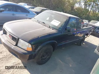 2000 GMC Sonoma SLS with VIN 1GTCS19W0Y8256706, listed as a IAAI auction lot 40631659 with 145,163 mi miles and . Bid and sale history available at DreamBid. Image 2.