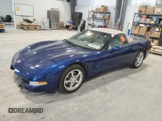 2004 Chevrolet Corvette with VIN 1G1YY32G945121487, listed as a Copart auction lot 84855464 with 106,097 mi miles and Salvage Title. Bid and sale history available at carsss.com. Image 1.