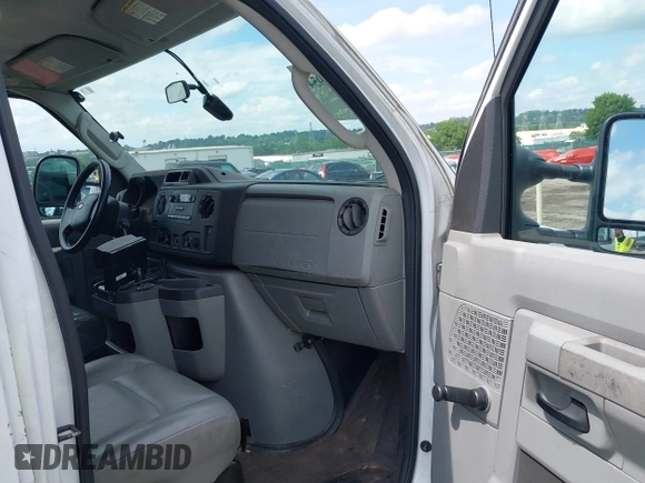 2012 Ford Econoline Cargo Super Duty Commercial с VIN 1FTSS3EL9CDA36029, выставлен на аукционе IAAI как лот 42490954 с пробегом 213 080 миль миль и . История ставок и продаж доступна на DreamBid. Изображение 5.
