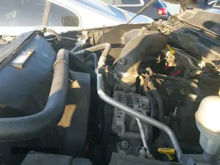 2014 Ram 1500 Express z VIN 1C6RR6FT9ES198064, wystawiony jako IAAI lot #42473916 z przebiegiem 180 137 mil mil oraz . Historia ofert i sprzedaży dostępna na DreamBid. Obrazek 19.