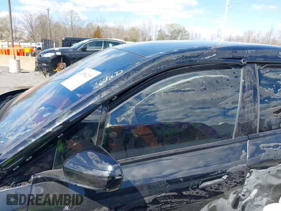 2024 BMW iX xDrive50 z VIN WB523CF04RCR31259, wystawiony jako IAAI lot #41559235 z przebiegiem Nie podano mil oraz . Historia ofert i sprzedaży dostępna na DreamBid. Obrazek 19.