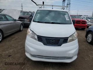 2015 Nissan NV200 S z VIN 3N6CM0KN9FK711799, wystawiony jako Copart lot #53645765 z przebiegiem 105 226 mil mil oraz Szkoda całkowita • Salvage title. Historia ofert i sprzedaży dostępna na DreamBid. Obrazek 5.