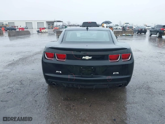 2013 Chevrolet Camaro LT with VIN 2G1FB1E30D9187189, listed as a IAAI auction lot 41466271 with NaN miles. Bid and sale history available at carsss.com. Image 17.