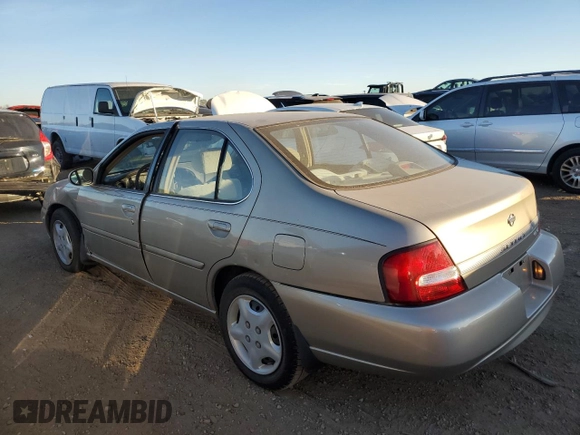 2001 Nissan Altima GXE with VIN 1N4DL01D71C106882, listed as a Copart auction lot 75677804 with 62,013 mi miles and Salvage Title. Bid and sale history available at carsss.com. Image 2.