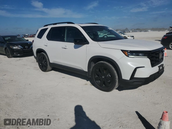 2025 Honda Pilot Black Edition with VIN 5FNYG1H93SB083838, listed as a Copart auction lot 43270875 with 3,304 mi miles and Salvage Title. Bid and sale history available at carsss.com. Image 4.
