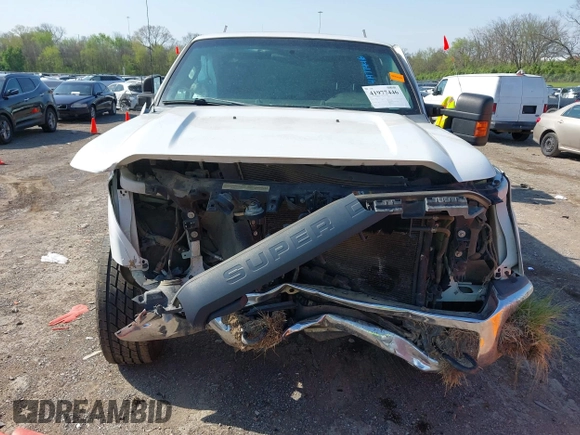 2015 Ford Super Duty F-250 SRW XLT with VIN 1FT7X2B69FEA73967, listed as a IAAI auction lot 41977446 with 270,442 mi miles. Bid and sale history available at carsss.com. Image 12.