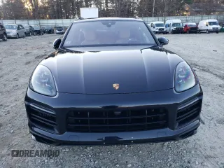 2022 Porsche Cayenne GTS z VIN WP1AG2AYXNDA39046, wystawiony jako Copart lot #72087662 z przebiegiem 5 626 mil mil oraz . Historia ofert i sprzedaży dostępna na DreamBid. Obrazek 5.