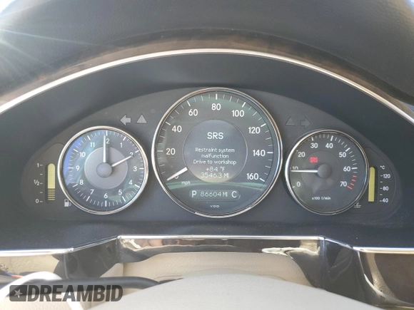 2006 Mercedes-Benz CLS 500 z VIN WDDDJ75X86A026870, wystawiony jako Copart lot #49891485 z przebiegiem 86 604 mil mil oraz Szkoda całkowita • Salvage title. Historia ofert i sprzedaży dostępna na DreamBid. Obrazek 9.
