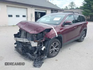 2019 Toyota Highlander LE with VIN 5TDBZRFH6KS943719, listed as a IAAI auction lot 42610730 with 64,089 mi miles and . Bid and sale history available at DreamBid. Image 6.