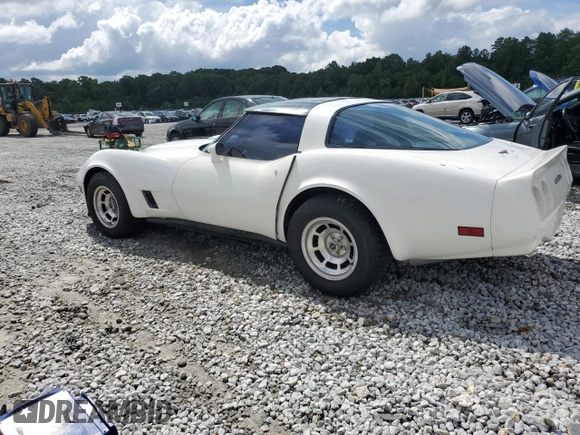 1981 Chevrolet Corvette with VIN 1G1AY876XBS419804, listed as a Copart auction lot 64681834 with 651,033 mi miles and Non Repairable. Bid and sale history available at carsss.com. Image 2.