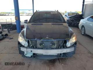 2011 Mercedes-Benz R 350 with VIN 4JGCB2FE4BA134590, listed as a Copart auction lot 61675805 with 263,118 mi miles and Salvage title. Bid and sale history available at DreamBid. Image 5.