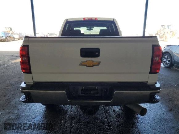 2018 Chevrolet Silverado 3500HD LT with VIN 1GC4KZEY4JF150321, listed as a Copart auction lot 53146425 with 149,985 mi miles and Clean Title. Bid and sale history available at DreamBid. Image 6.