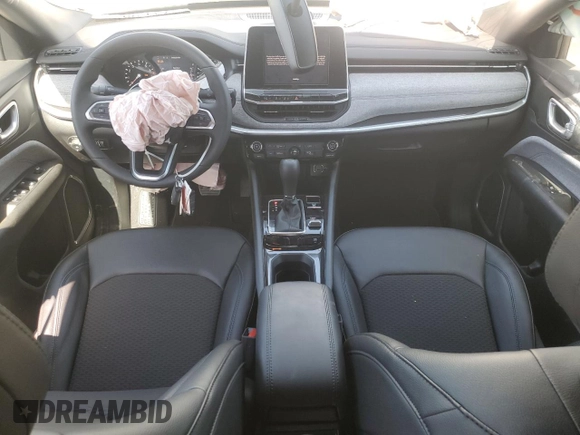 2025 Jeep Compass Latitude with VIN 3C4NJDBN7ST515618, listed as a Copart auction lot 57312805 with 670 mi miles and Salvage title. Bid and sale history available at DreamBid. Image 8.