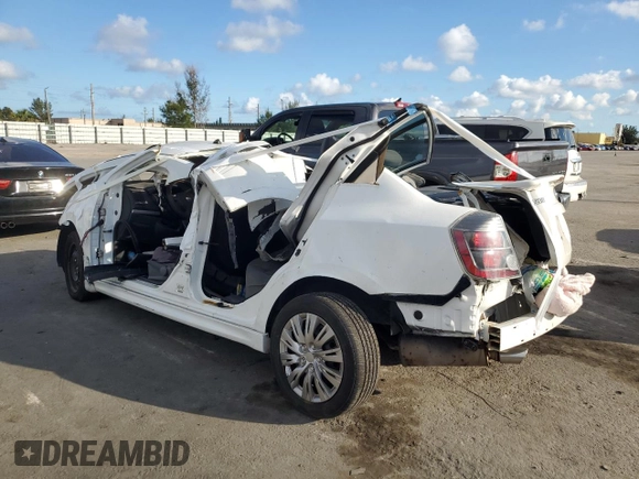 2010 Nissan Sentra SR with VIN 3N1AB6AP3AL633998, listed as a Copart auction lot 44884335 with Not Provided miles and Salvage Title. Bid and sale history available at DreamBid. Image 2.